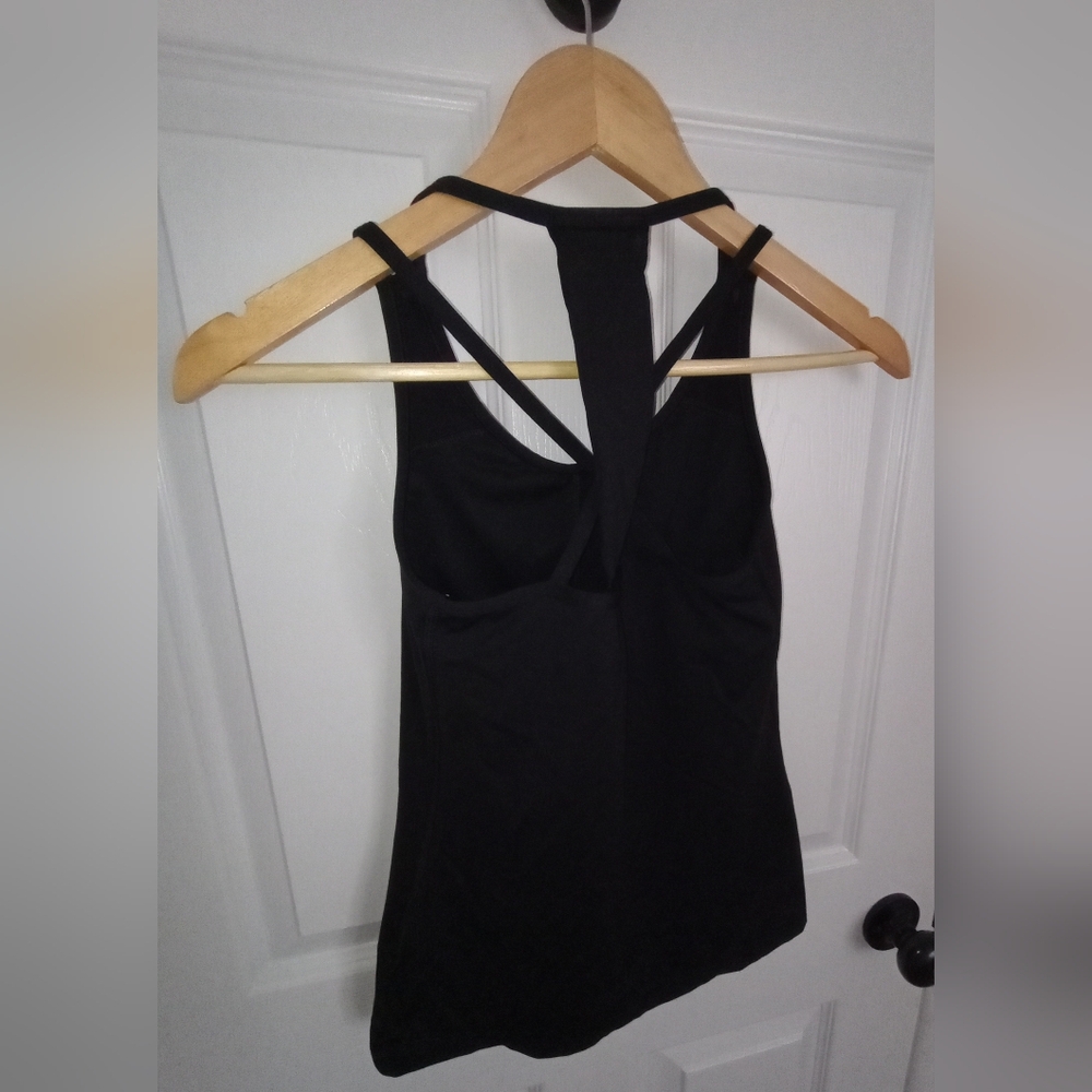 GapFit Strappy Built-In Bra Racerback Tank Size XS - Picture 6 of 6